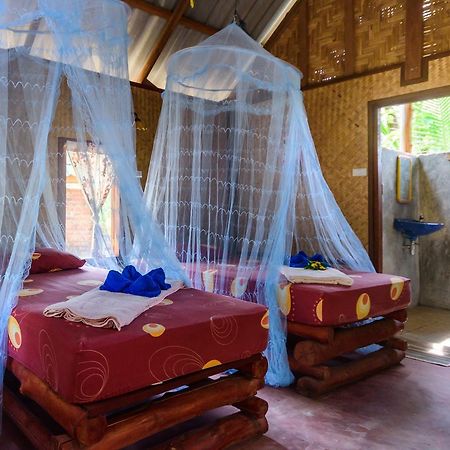 Rakkan Resort Ko Phra Thong ภายนอก รูปภาพ
